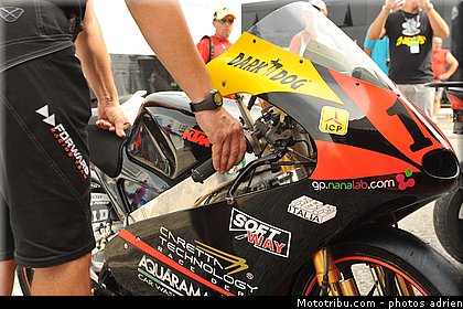 motogp_paddock_san_marin_misano_adriatico_2011_082.jpg