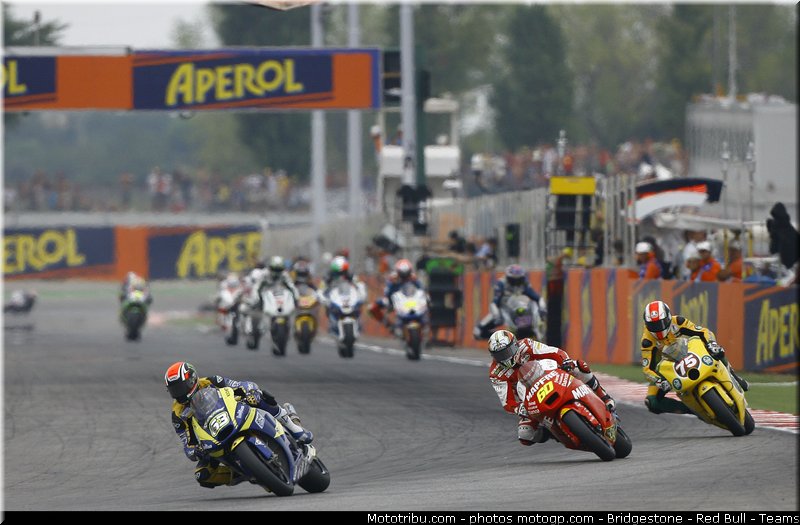 moto2_027_san_marin_misano_2011