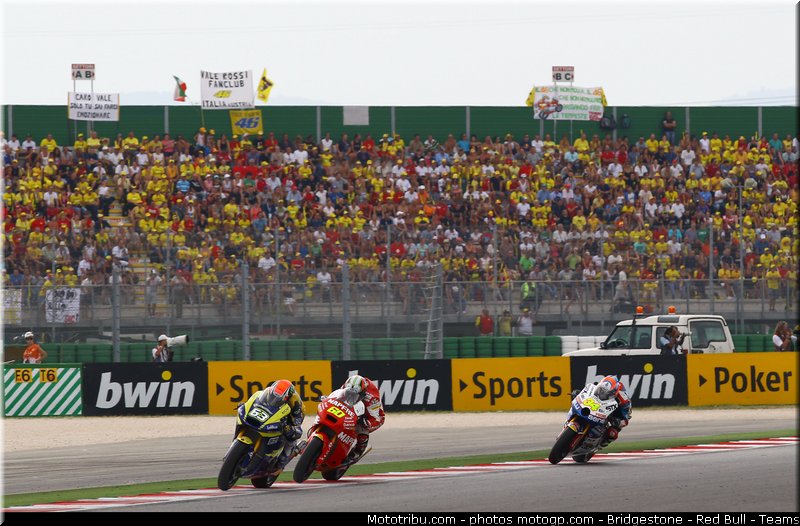 moto2_028_san_marin_misano_2011