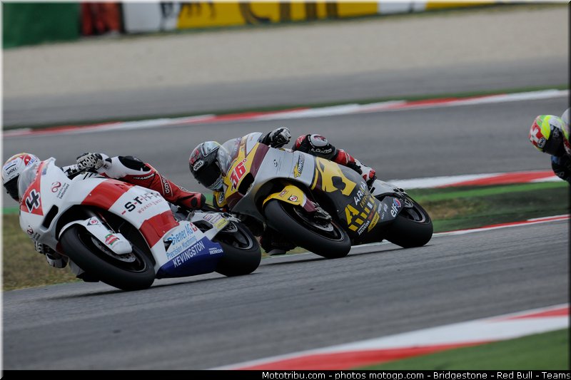 moto2_040_san_marin_misano_2011