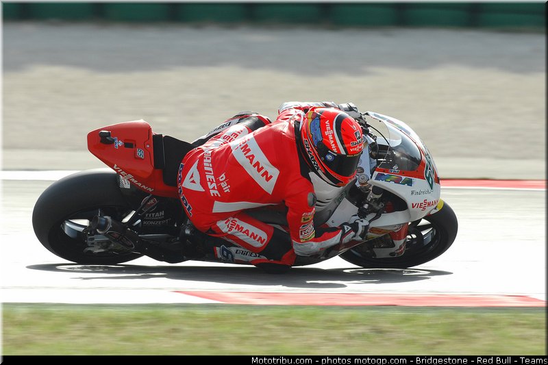 moto2_bradl_012_san_marin_misano_2011