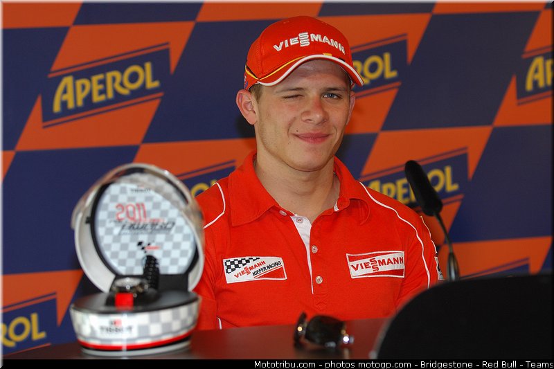 moto2_bradl_019_san_marin_misano_2011