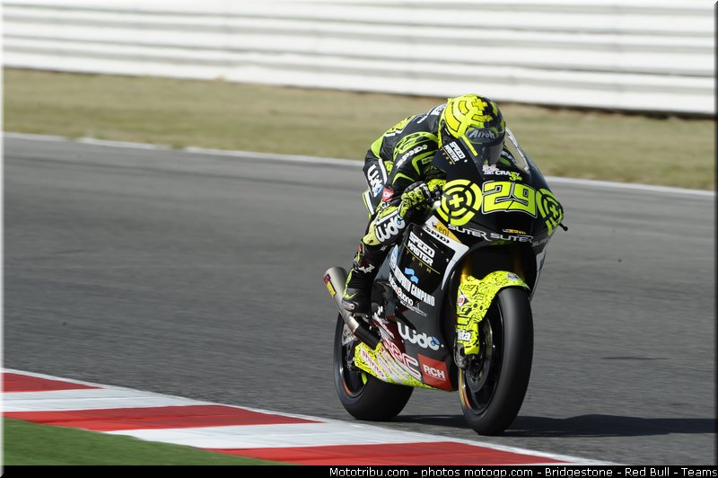 moto2_iannone_001_san_marin_misano_2011