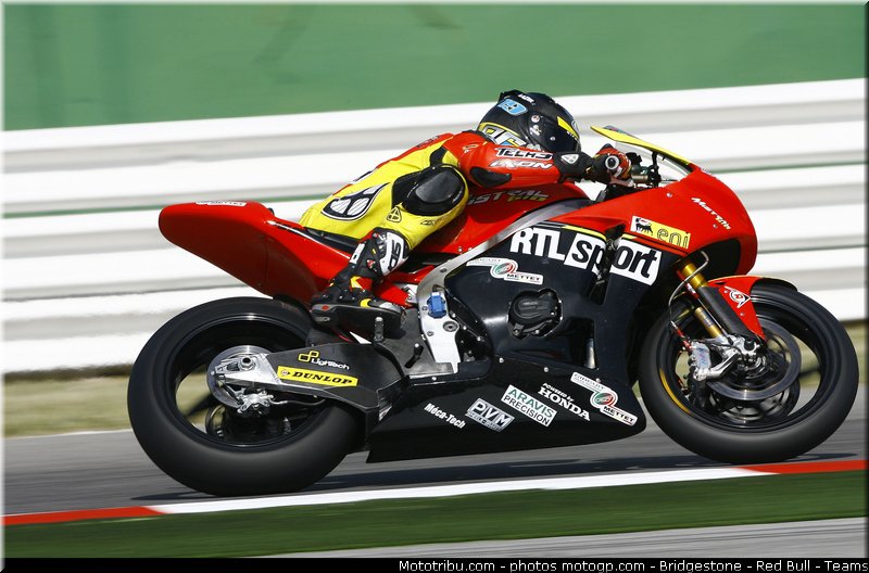 moto2_simeon_002_san_marin_misano_2011