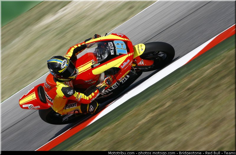 moto2_simeon_004_san_marin_misano_2011