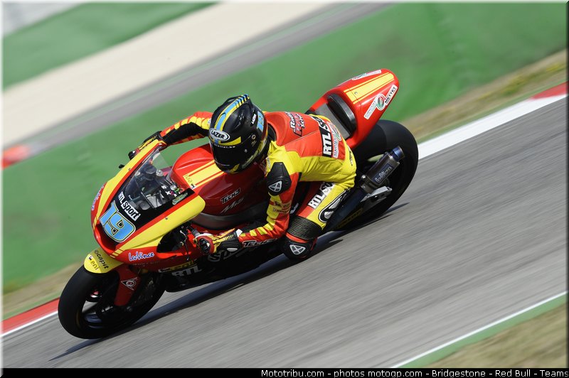 moto2_simeon_007_san_marin_misano_2011