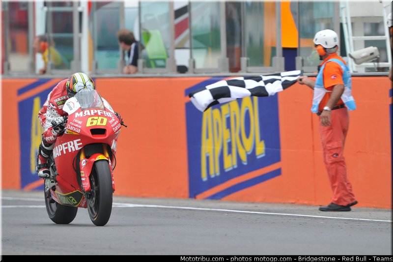 moto2_simon_010_san_marin_misano_2011