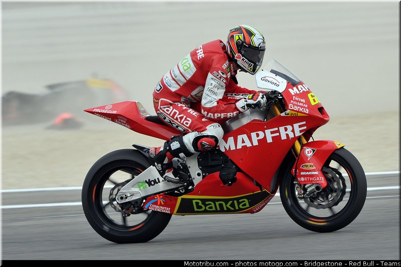 moto2_simon_011_san_marin_misano_2011