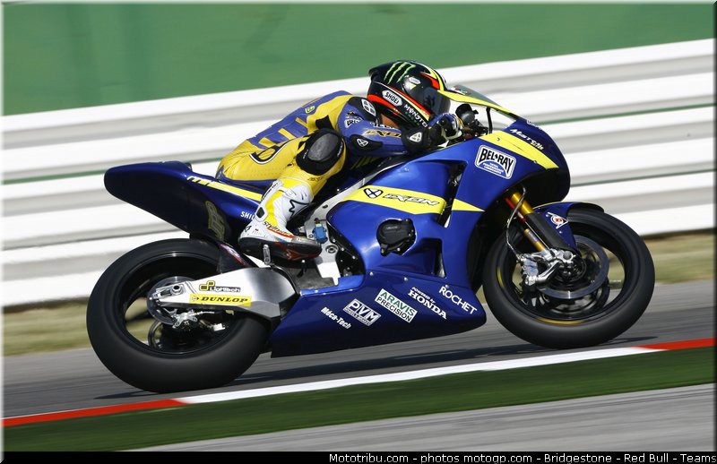 moto2_smith_007_san_marin_misano_2011