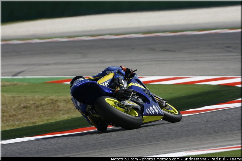 moto2_smith_009_san_marin_misano_2011