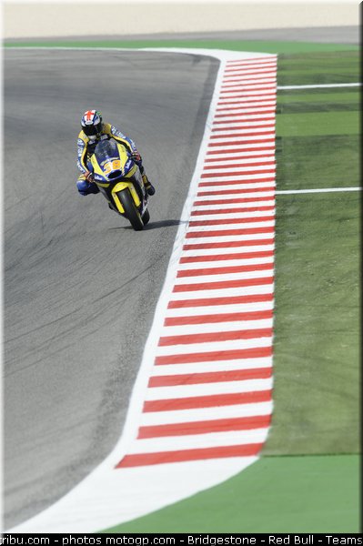 moto2_smith_012_san_marin_misano_2011
