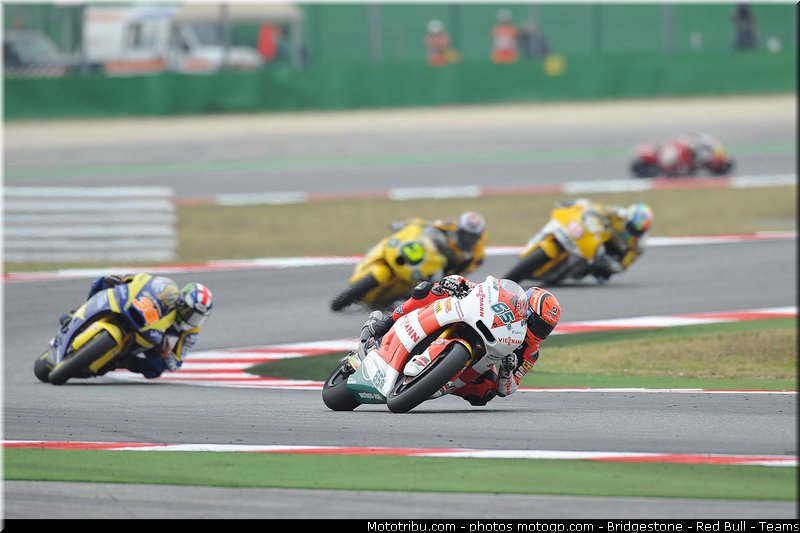 moto2_tech3_005_san_marin_misano_2011