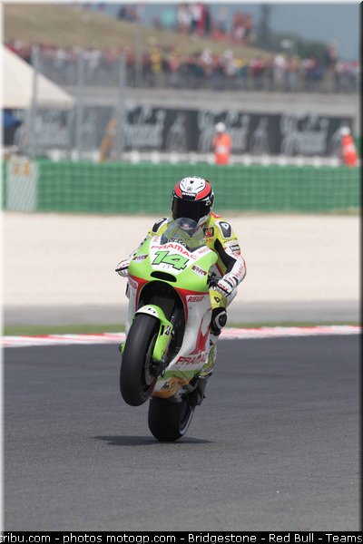 motogp_de_puniet_002_san_marin_misano_2011