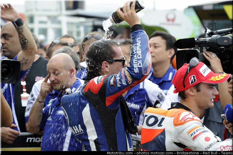 motogp_lorenzo_016_san_marin_misano_2011