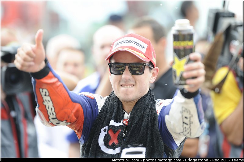 motogp_lorenzo_021_san_marin_misano_2011
