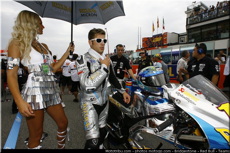 motogp_pitbabe_034_san_marin_misano_2011