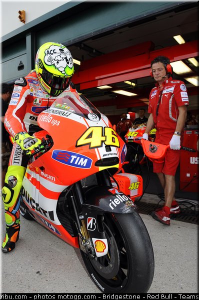 motogp_rossi_003_san_marin_misano_2011