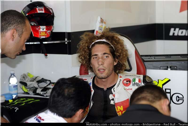motogp_simoncelli_026_san_marin_misano_2011
