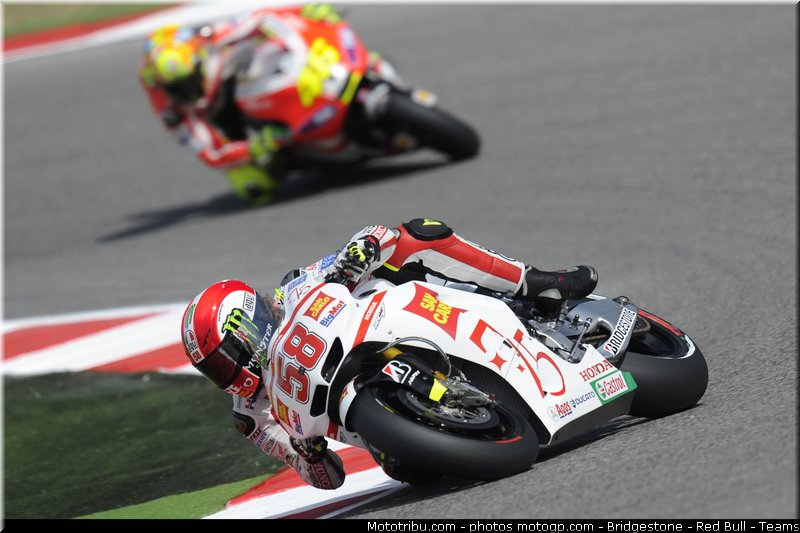 motogp_simoncelli_036_san_marin_misano_2011