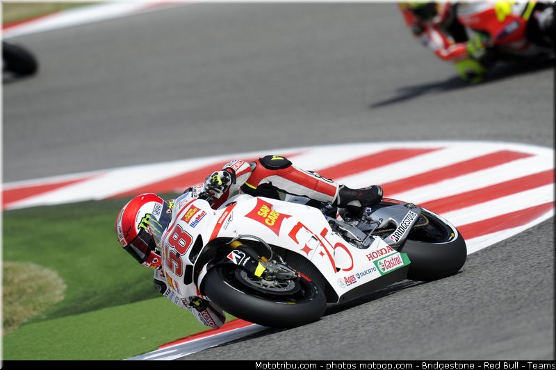 motogp_simoncelli_037_san_marin_misano_2011