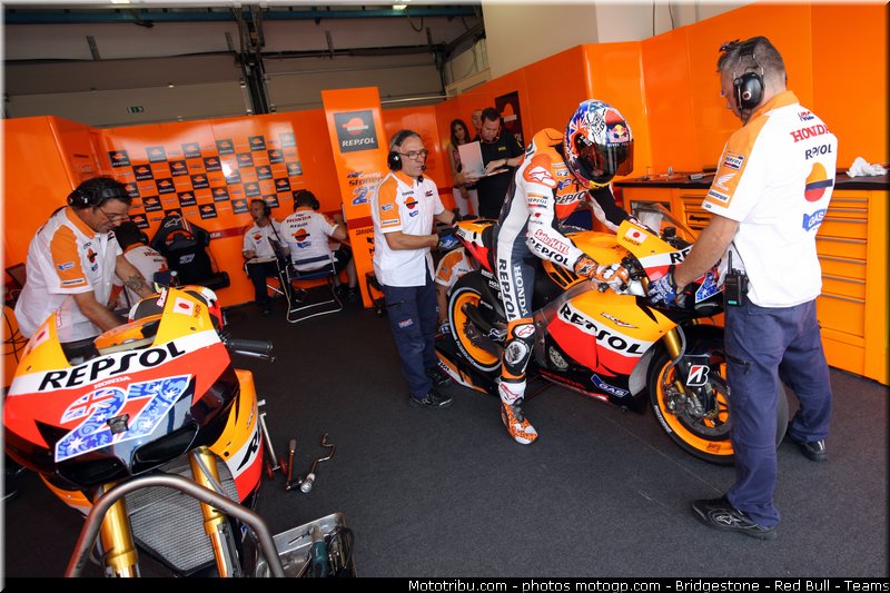 motogp_stoner_007_san_marin_misano_2011