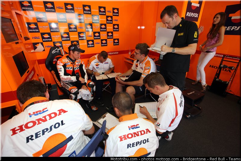 motogp_stoner_011_san_marin_misano_2011