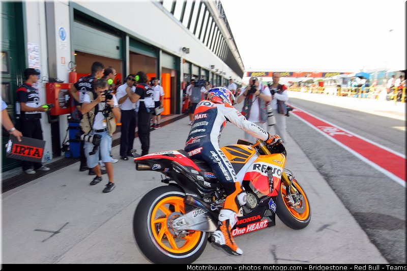 motogp_stoner_047_san_marin_misano_2011