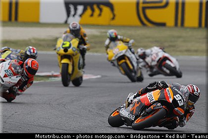 moto2_003_san_marin_misano_2011.jpg