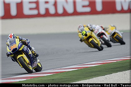 moto2_030_san_marin_misano_2011.jpg