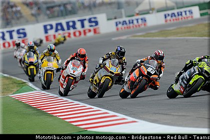 moto2_049_san_marin_misano_2011.jpg