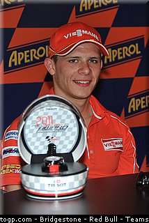 moto2_bradl_009_san_marin_misano_2011.jpg