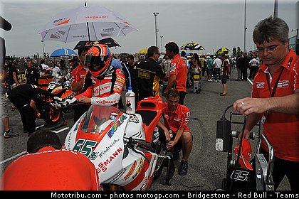 moto2_bradl_021_san_marin_misano_2011.jpg