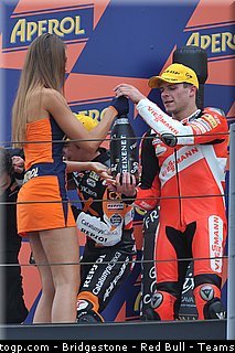moto2_bradl_025_san_marin_misano_2011.jpg
