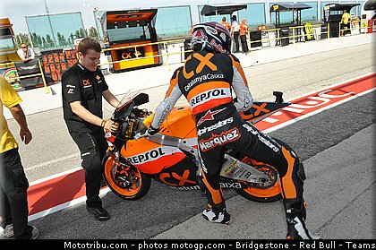 moto2_marquez_040_san_marin_misano_2011.jpg
