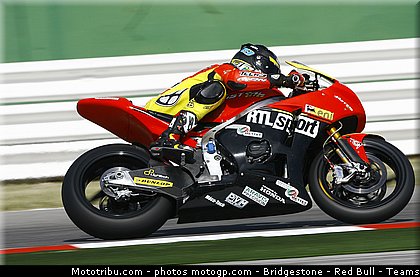 moto2_simeon_002_san_marin_misano_2011.jpg
