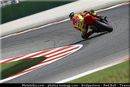 moto2_simeon_003_san_marin_misano_2011.jpg