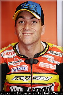 moto2_simeon_005_san_marin_misano_2011.jpg