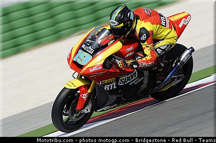 moto2_simeon_008_san_marin_misano_2011.jpg