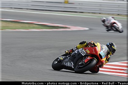 moto2_simeon_013_san_marin_misano_2011.jpg