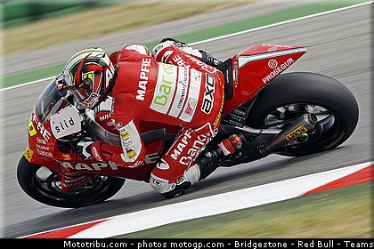 moto2_simon_005_san_marin_misano_2011.jpg