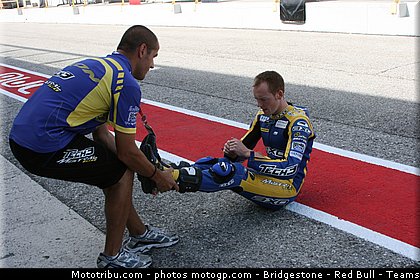 moto2_smith_001_san_marin_misano_2011.jpg