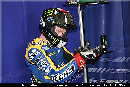 moto2_smith_006_san_marin_misano_2011.jpg