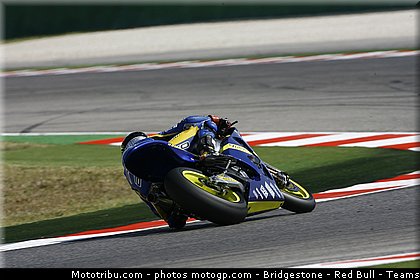 moto2_smith_009_san_marin_misano_2011.jpg
