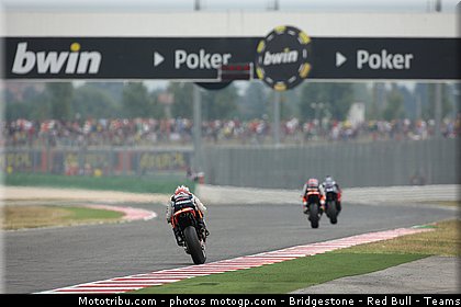 motogp_0042_san_marin_misano_2011.jpg