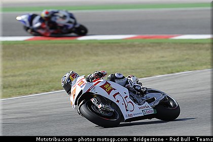 motogp_aoyama_004_san_marin_misano_2011.jpg
