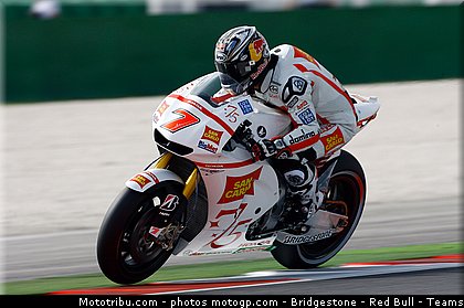 motogp_aoyama_019_san_marin_misano_2011.jpg