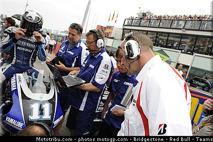 motogp_bridgestone_003_san_marin_misano_2011.jpg