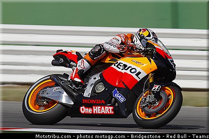 motogp_dovizioso_013_san_marin_misano_2011.jpg