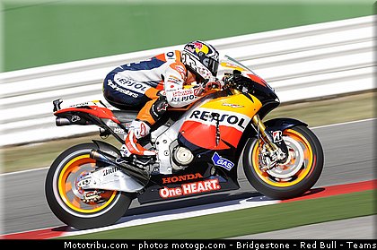 motogp_dovizioso_025_san_marin_misano_2011.jpg