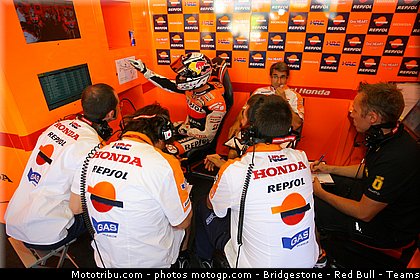 motogp_dovizioso_029_san_marin_misano_2011.jpg